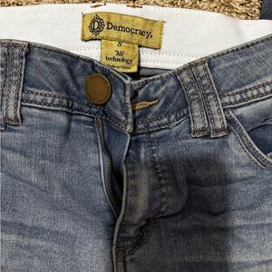 Democracy Women’s Blue Jeans
